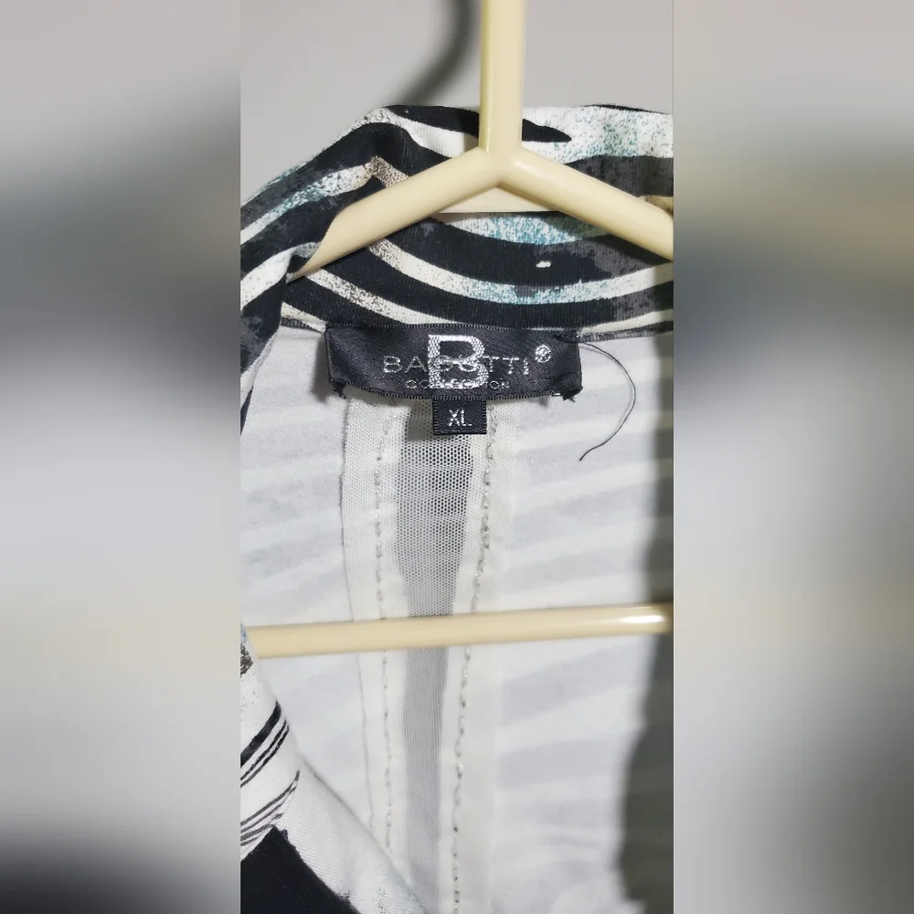 XL Bagutti Collection Women’s Blazer Jacket Abstract Animal Print Button Front - Picture 8 of 15